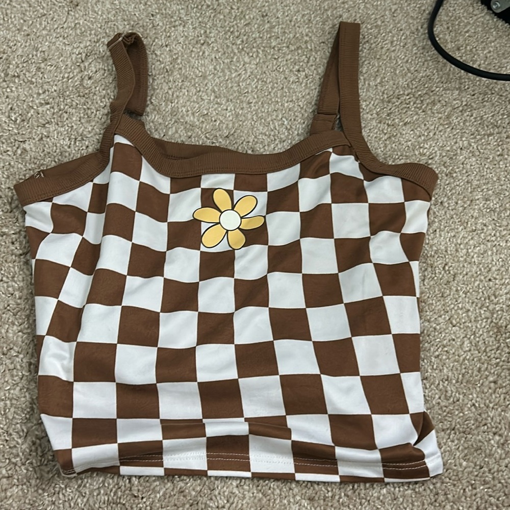 NO BOUNDARIES TANK TOP
